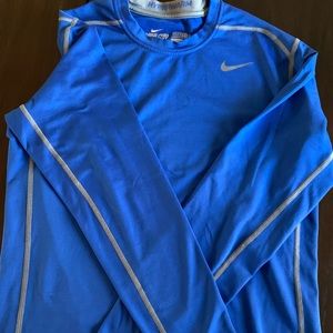 Men’s Nike Pro Combat Hyperwarm Long Sleeve (M)